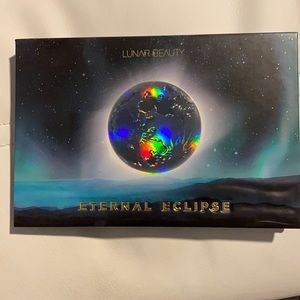 Lunar Beauty Eternal Eclipse